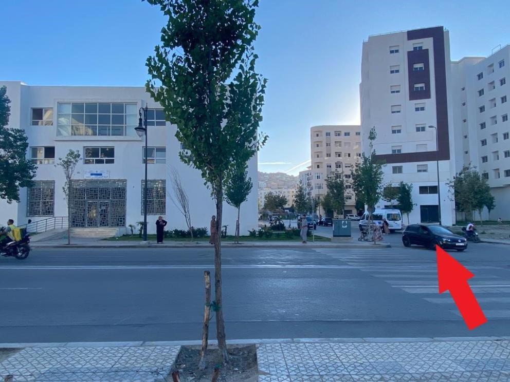 Appart Neuf Lumineux Climatise 1Ere Etage Tanger Zewnętrze zdjęcie
